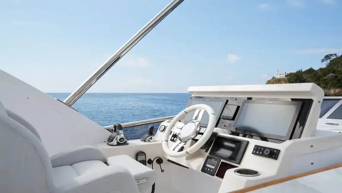 Azimut 50 View